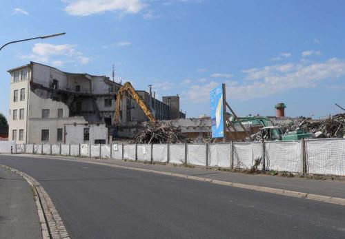 Teilabbruch der ehemaligen Fabrik 2008 - Massemuehle